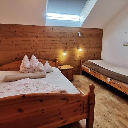 Nussbaumer Am Irrsee Tiefgraben Esterno foto